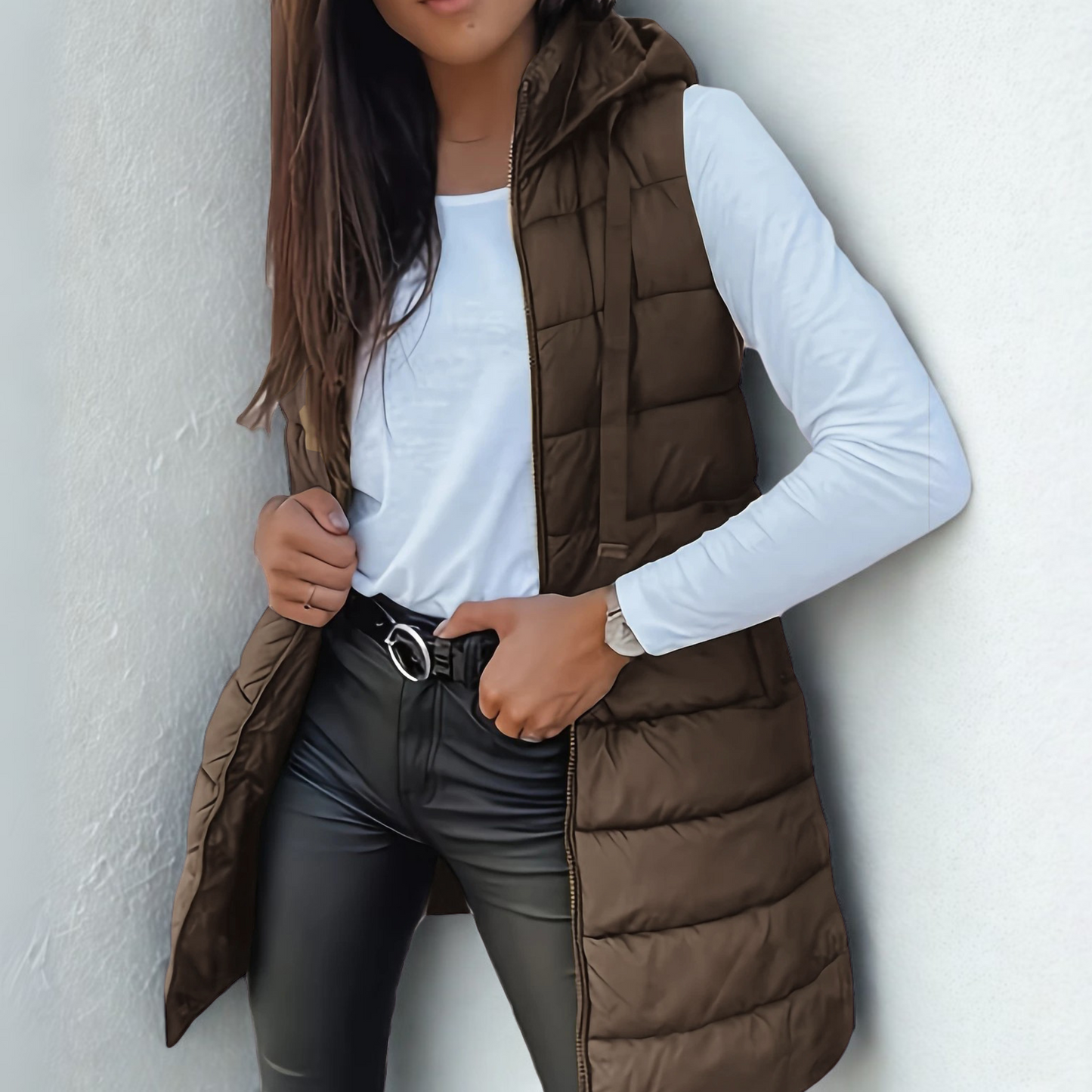 Elena – Chaleco Acolchado Largo Femenino con Capucha
