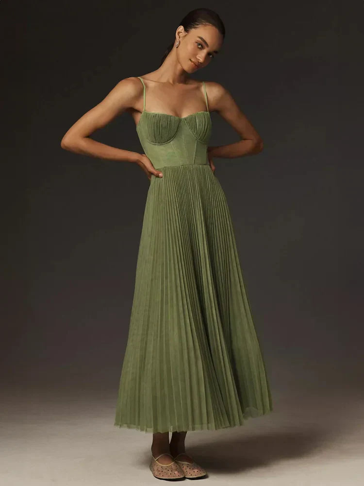 Sofía – Vestido Midi Plisado con Tirantes Finos para Mujer