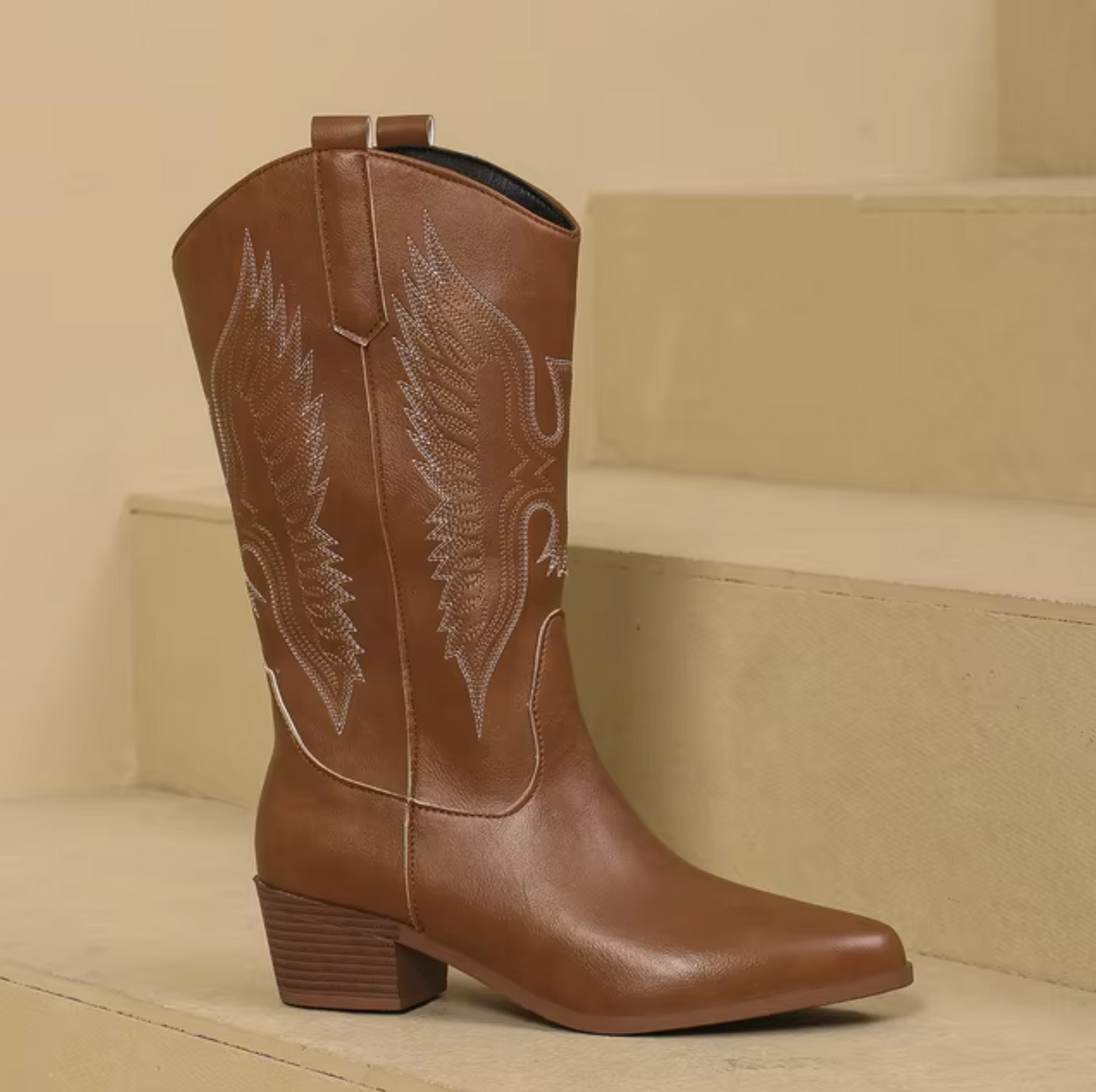 Dakota – Botas cowboy negras con bordado de alas