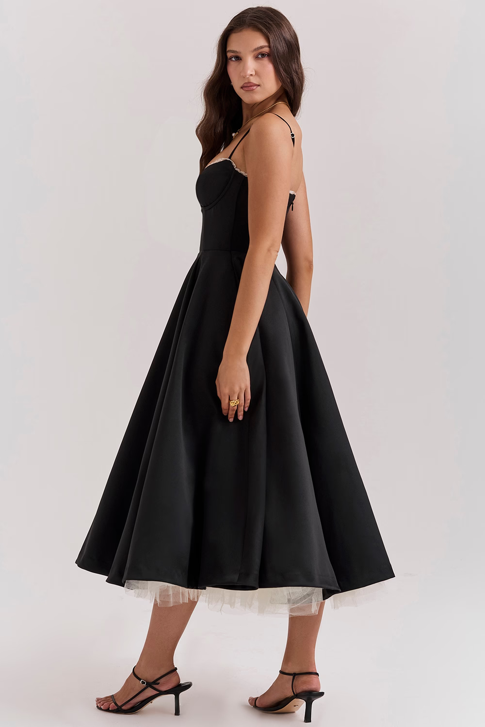 Claudia – Vestido Midi con Corset y Falda Evasé para Mujer