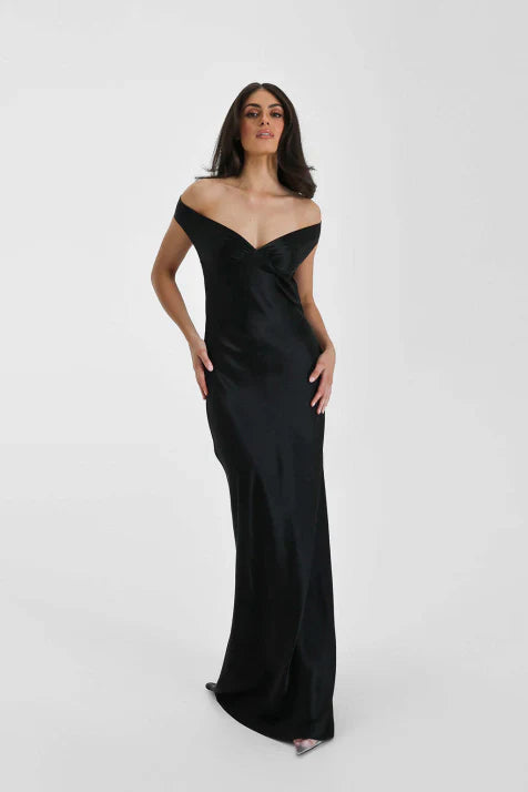 Isabella - Vestido largo de mujer satinado con escote corazón