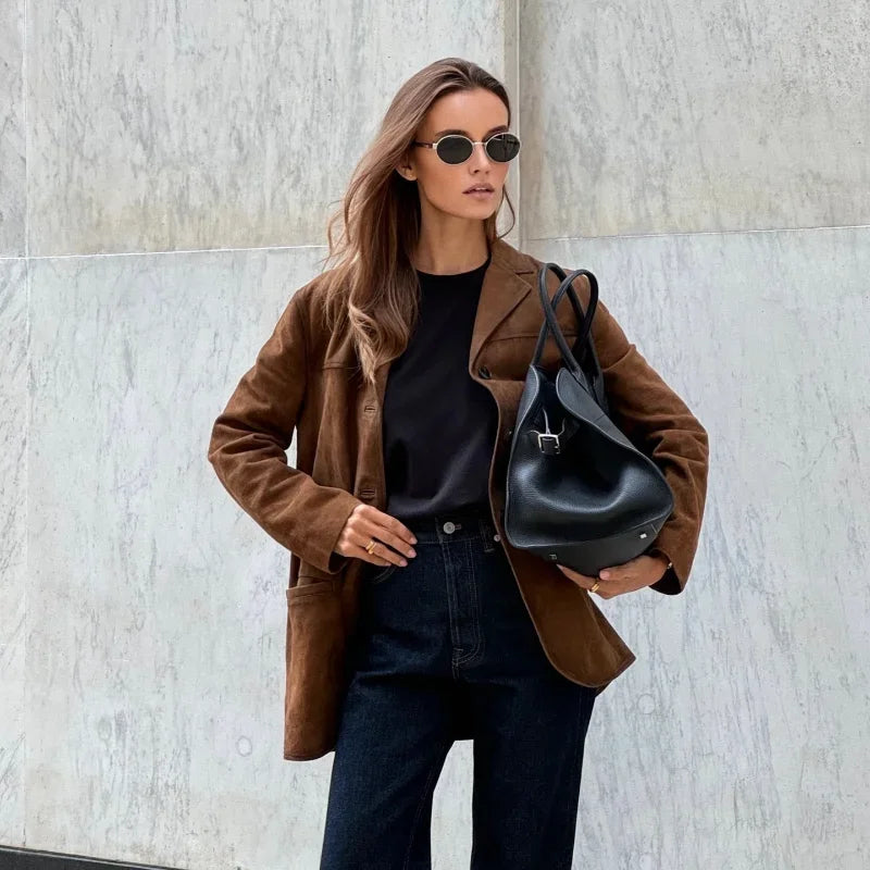 Clara - Chaqueta de mujer en ante con botones frontales