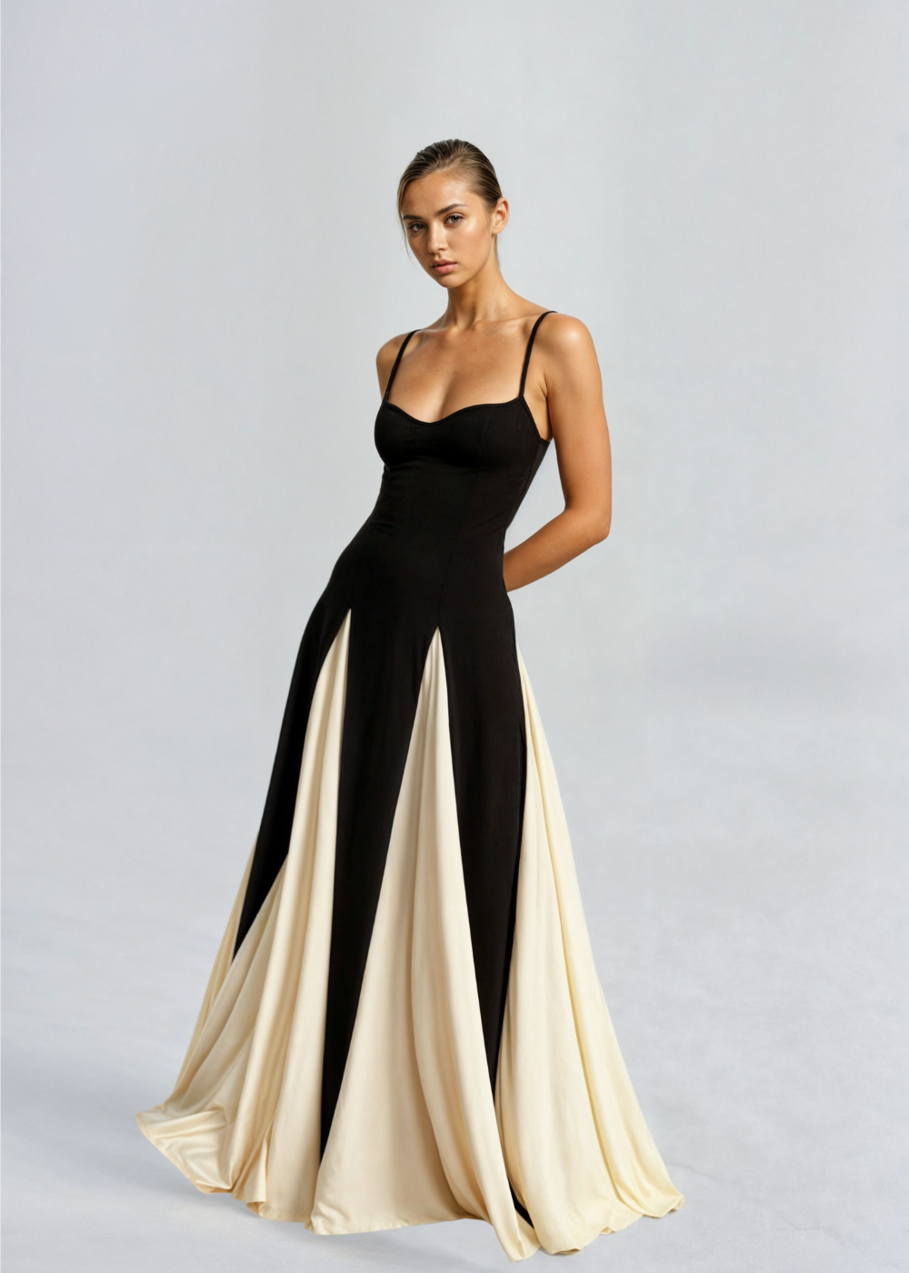 Selene - Vestido largo de mujer con tirantes finos y falda