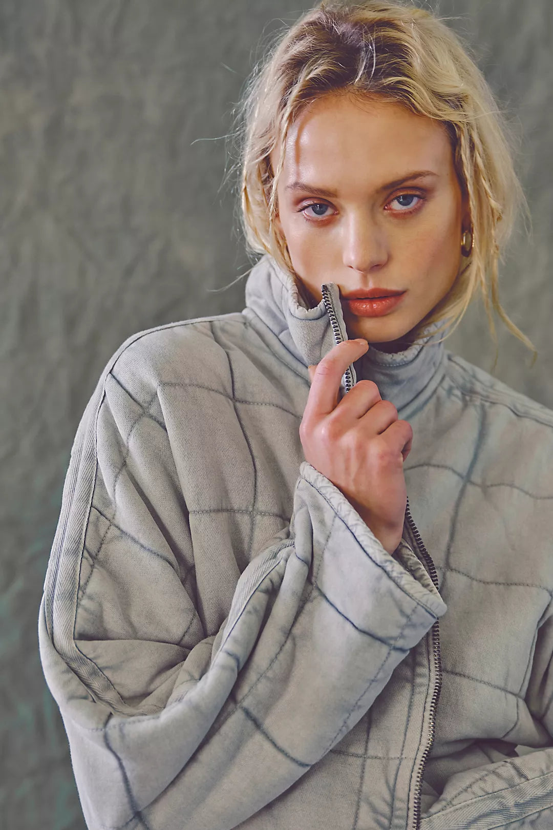 Sara – Chaqueta Acolchada Femenina de Estilo Casual Moderno