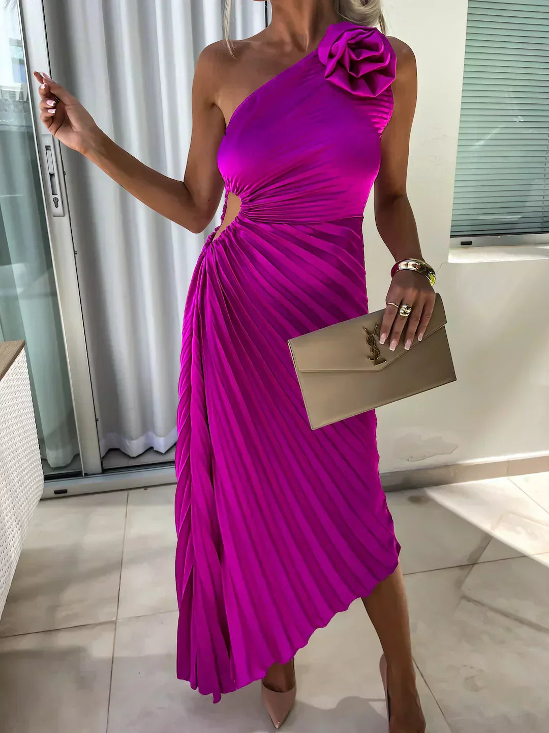 Valentina - Vestido de mujer asimétrico satinado con pliegues