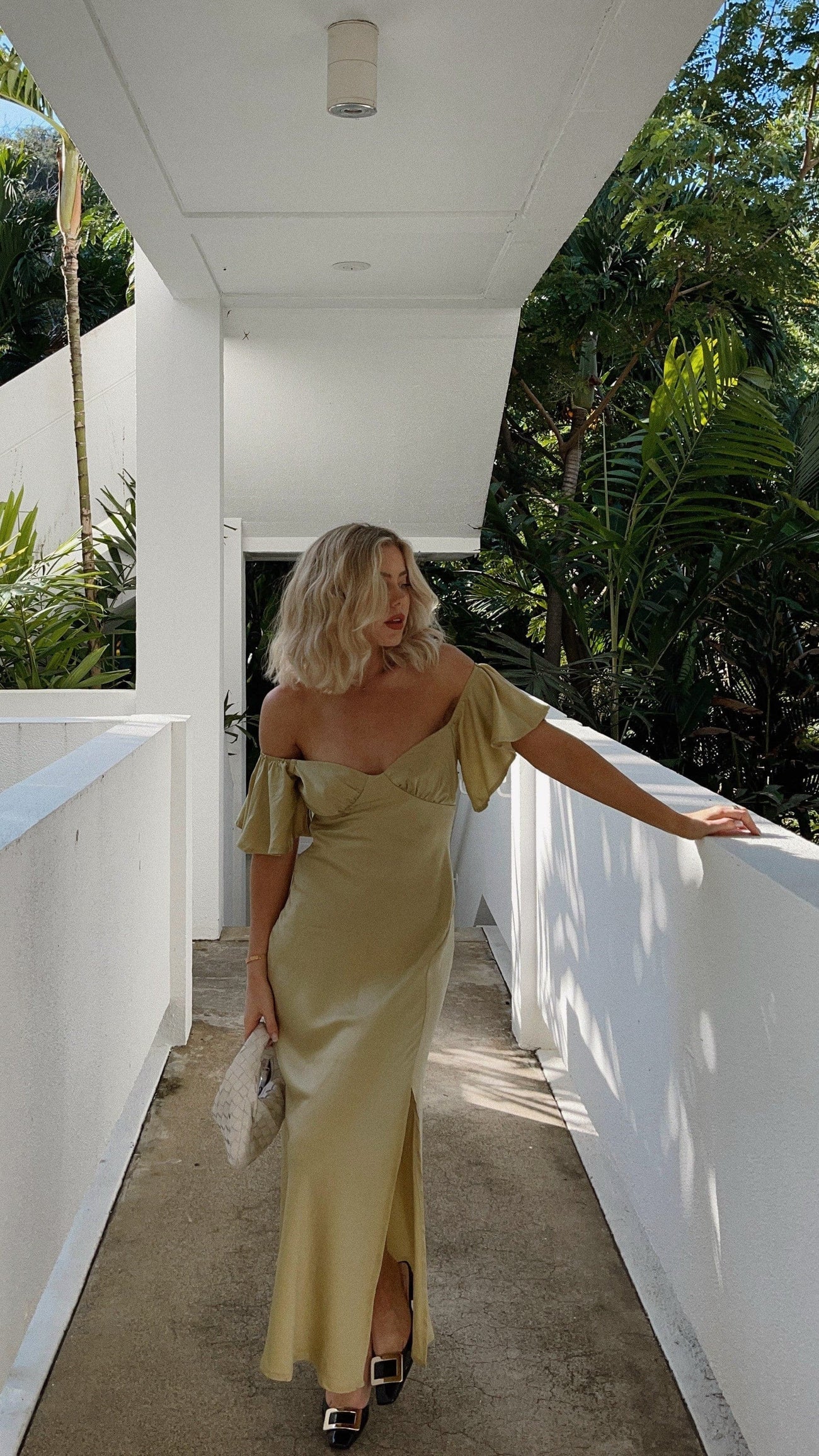 Sofia - Vestido midi con hombros descubiertos mujer