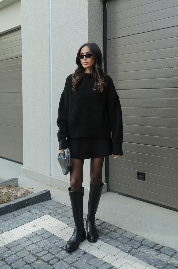 Clara – Conjunto de Punto Oversize con Falda para Mujer