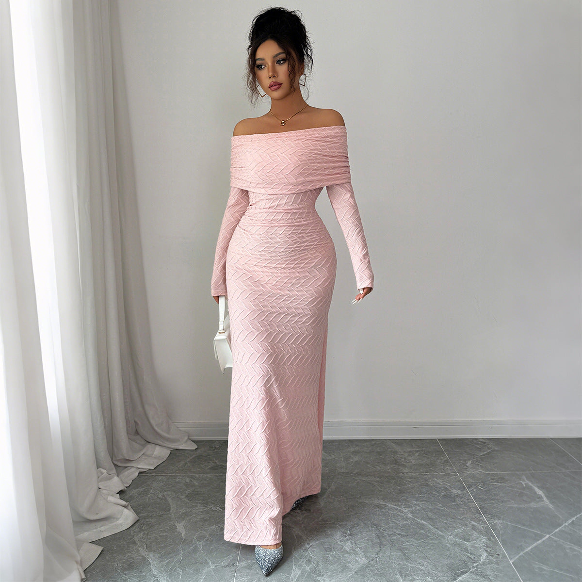 Camila – Vestido largo palabra de honor con mangas largas para mujer