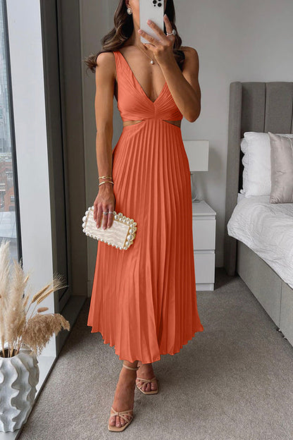 Marina - Vestido midi plisado con escote en V y aberturas laterales