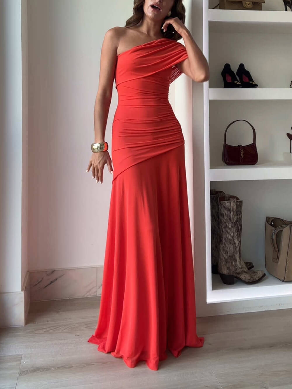 Serena - Elegante vestido largo con un solo hombro y drapeado