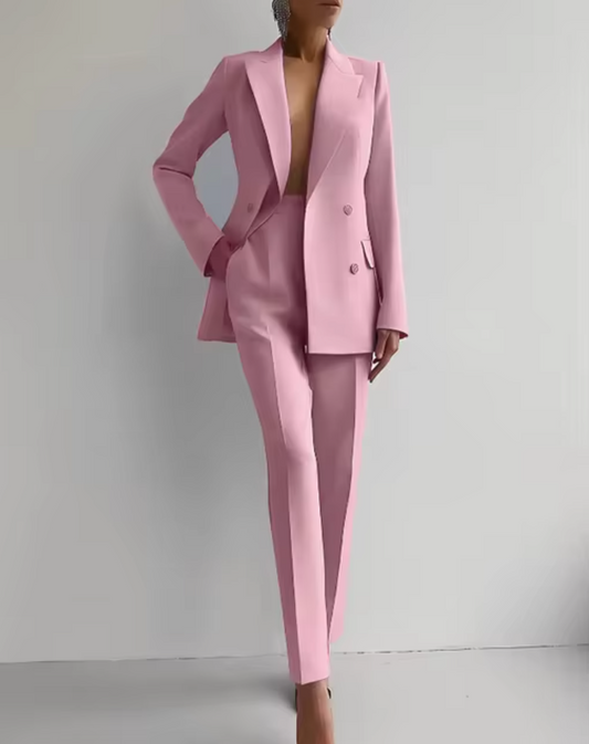 Clara – Traje Sastre Femenino de Corte Contemporáneo