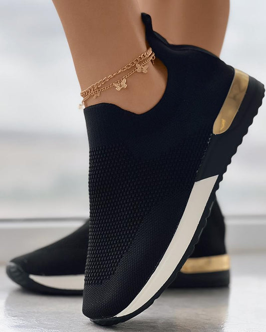 Sofía – Zapatillas Slip-On Mujer Estilo Urbano