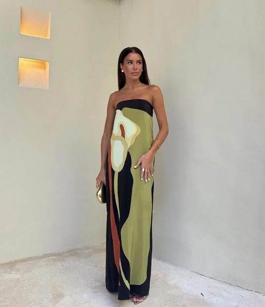Aveline – Vestido largo sin tirantes con estampado floral artístico
