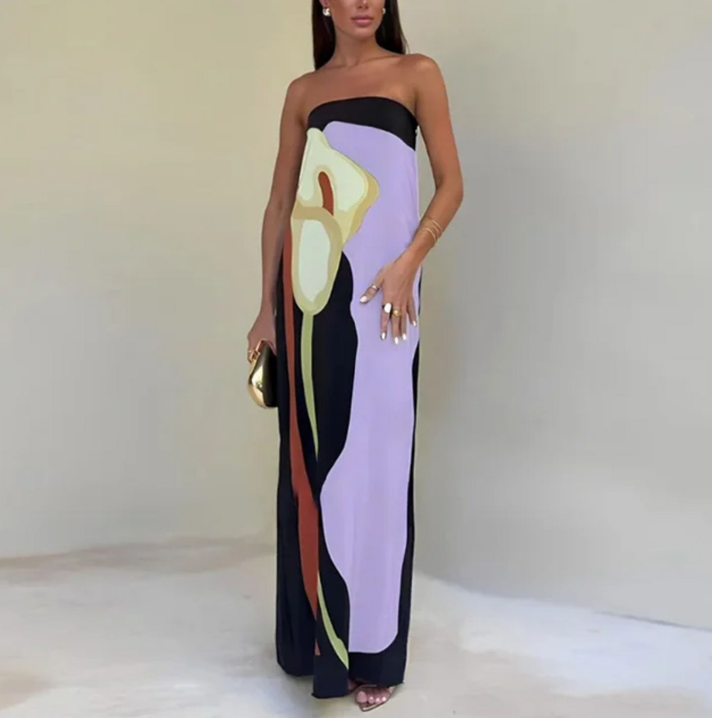 Aveline – Vestido largo sin tirantes con estampado floral artístico