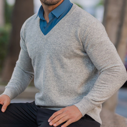 Adrian – Jersey de punto suave con cuello en V para hombre