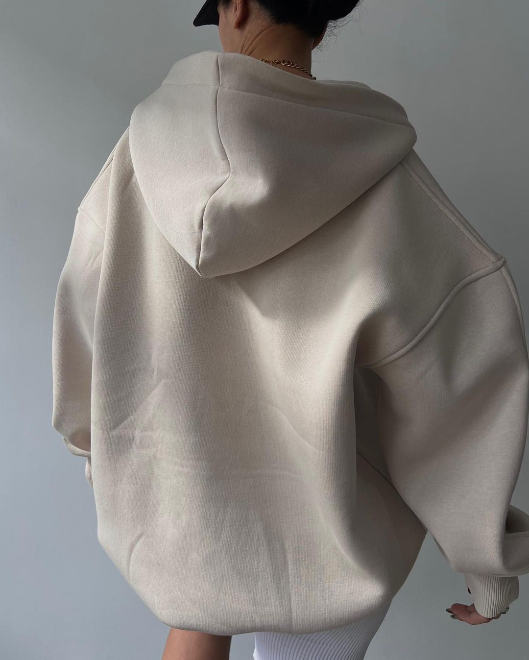 Eva - Sudadera oversize con capucha y cuello abierto para mujer