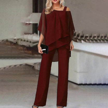 Claudia – Conjunto elegante de dos piezas con capa fluida