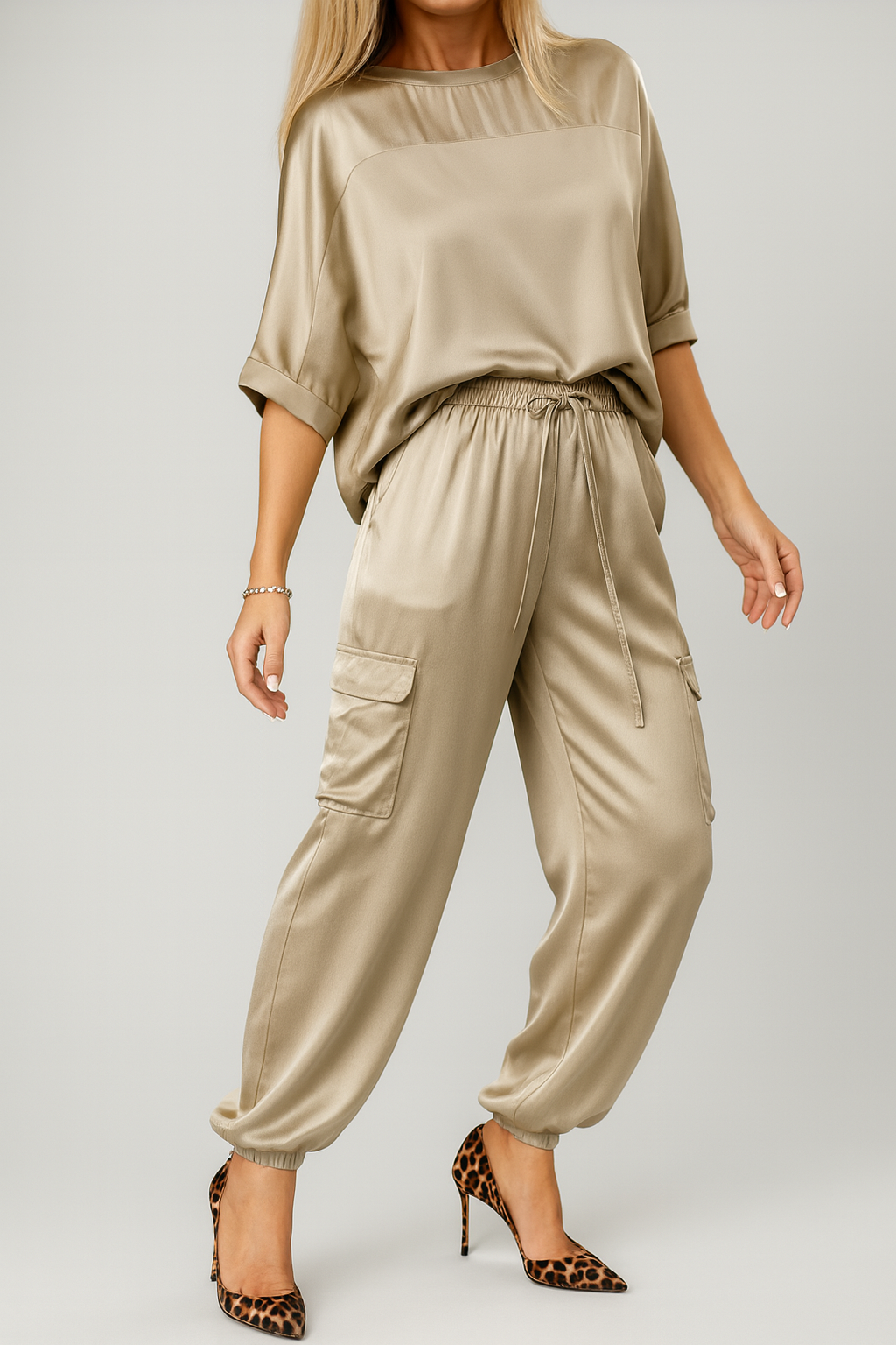 Emily – Conjunto cómodo de satén