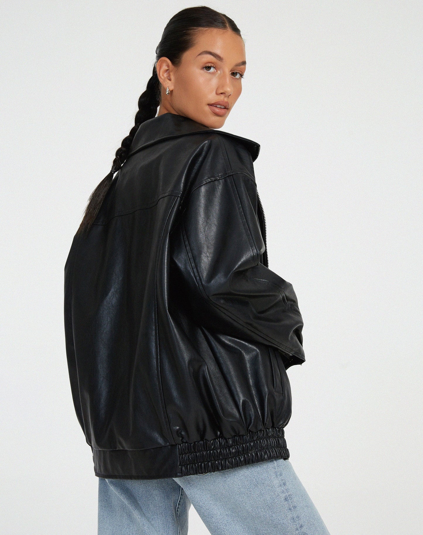 Lucía – Chaqueta oversize de cuero sintético para mujer