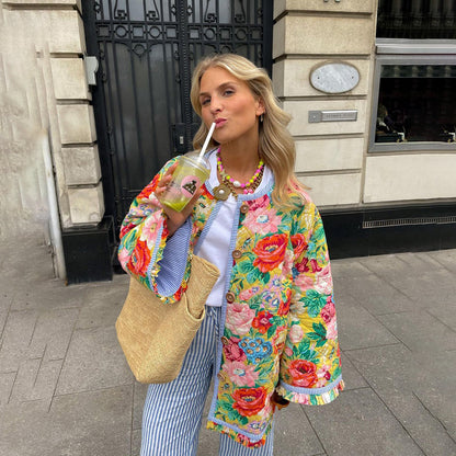 Amelia – Chaqueta ligera con estampado floral