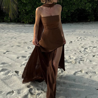 Adriana – Vestido largo asimétrico con abertura