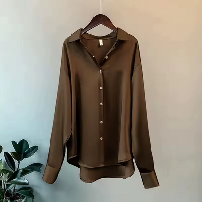 Amelia - Blusa satinada de mujer con botones y cuello