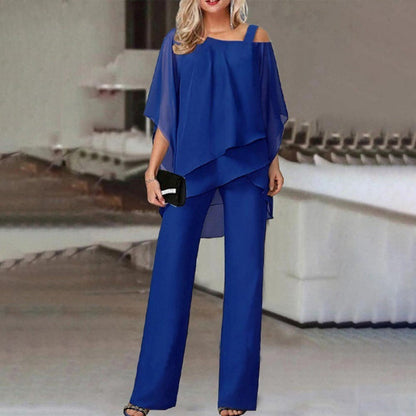 Claudia – Conjunto elegante de dos piezas con capa fluida
