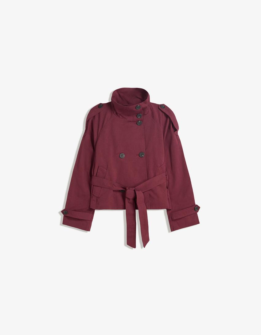 Camila – Gabardina corta con cinturón y cuello alto para mujer