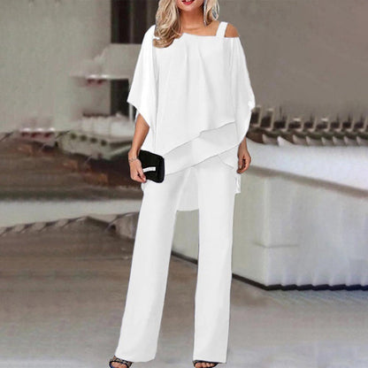 Claudia – Conjunto elegante de dos piezas con capa fluida
