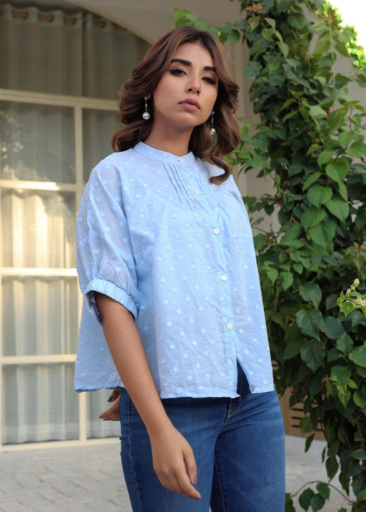 Blusa abotonada con textura