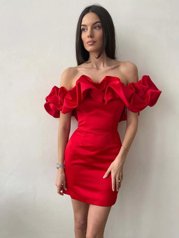Madison | Vestido de satén con hombros descubiertos y volantes