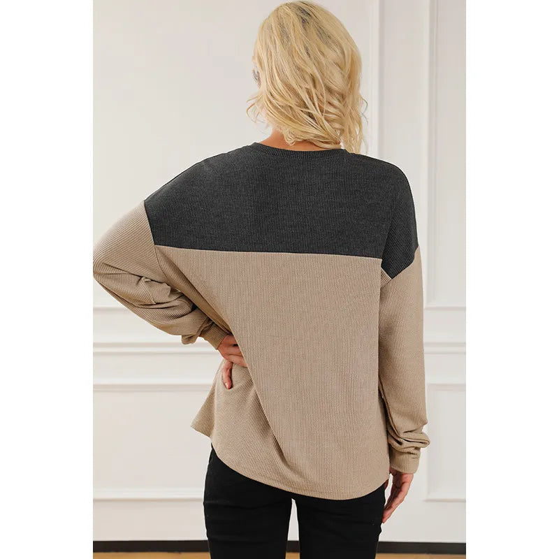 Elena – Jersey casual bicolor para mujer con cuello en V