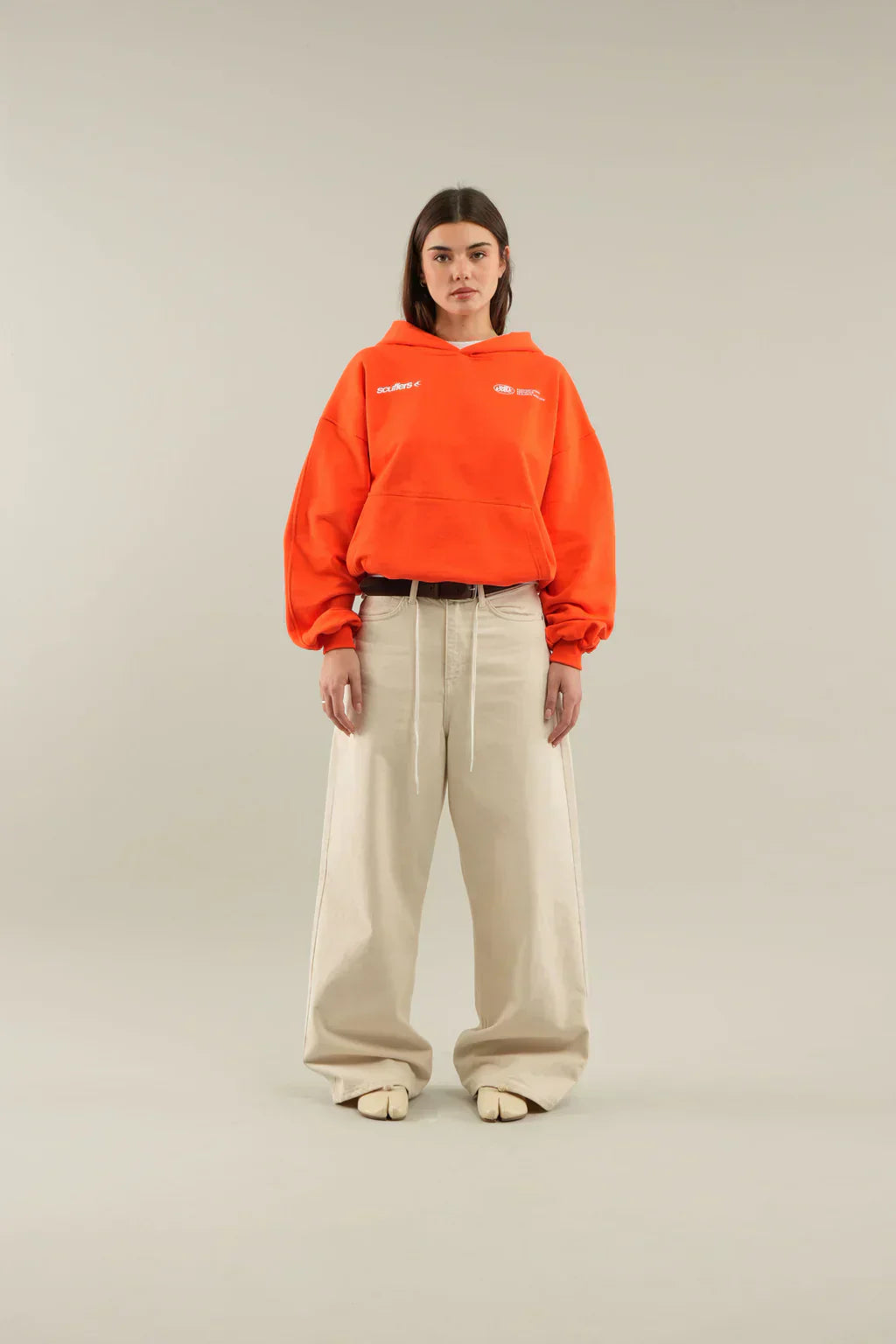 Leo – Sudadera Urbana Unisex con Capucha